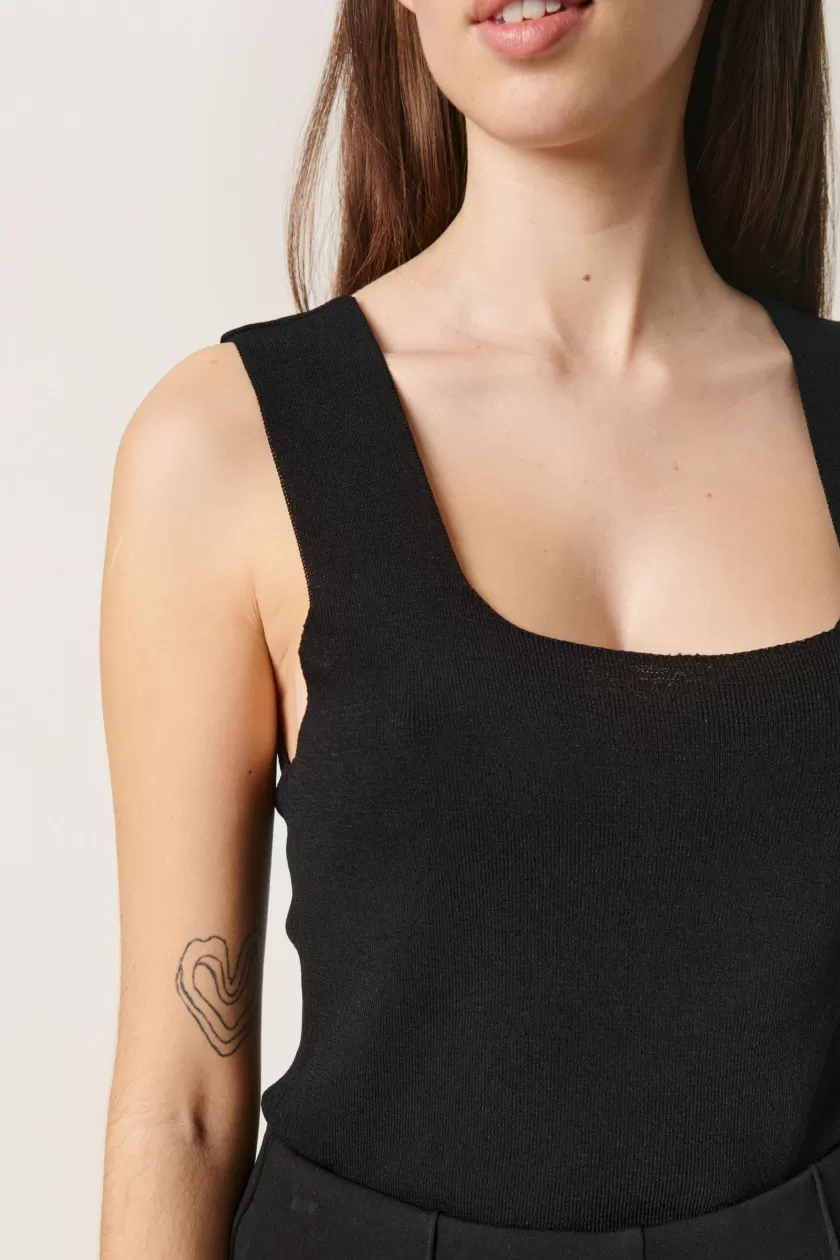 Soaked In Luxury SLAdrianna Top Clearance
