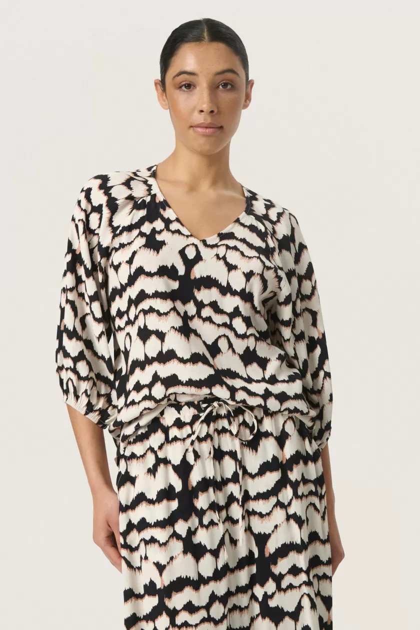 Soaked In Luxury SLAlize Bluse Store