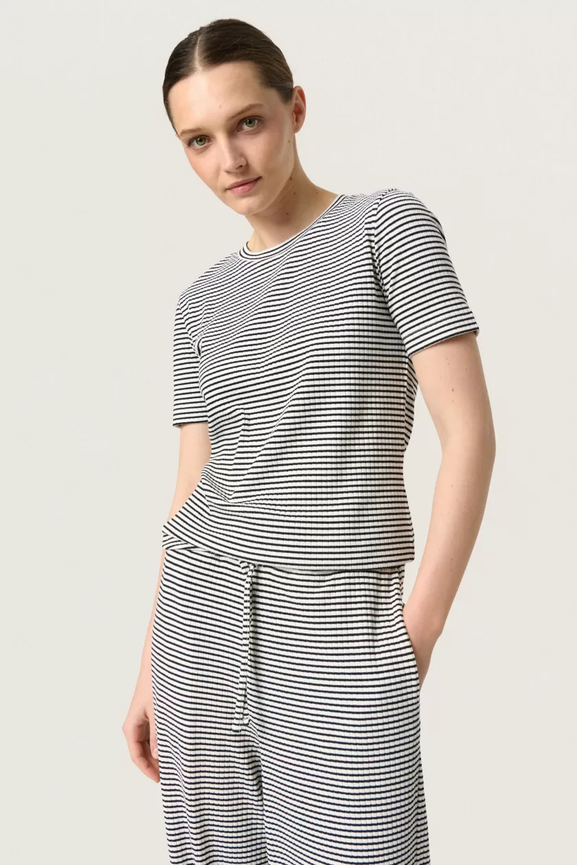 Soaked In Luxury SLCalva T-shirt Cheap