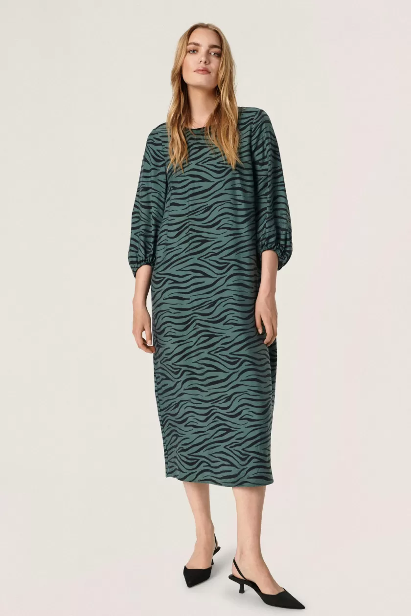 Soaked In Luxury SLChamira Kjole Flash Sale