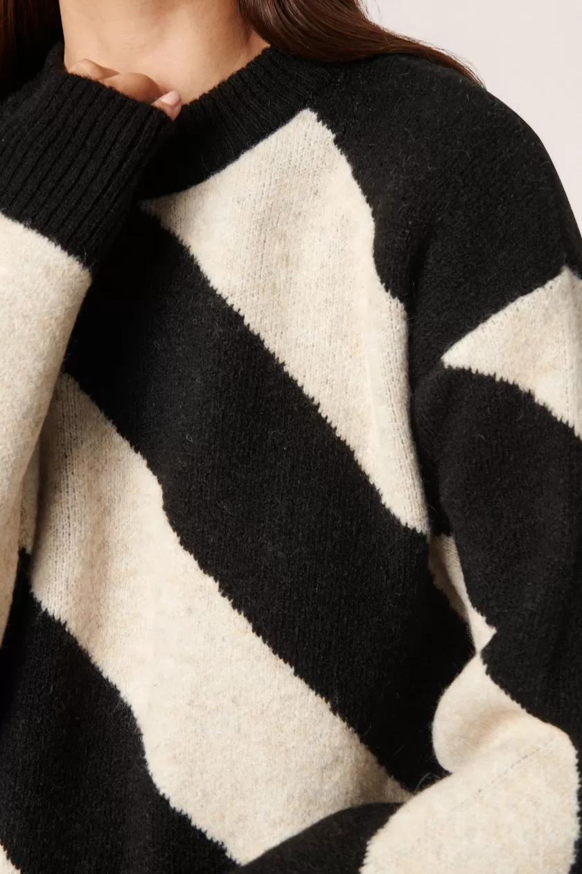 Soaked In Luxury SLDio Pullover Cheap