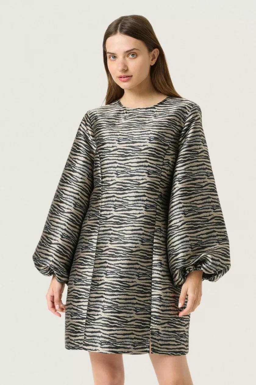 Soaked In Luxury SLElowen Kjole Sale