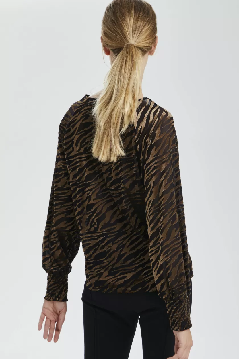 Soaked In Luxury SLElwyn Blouse LS Discount