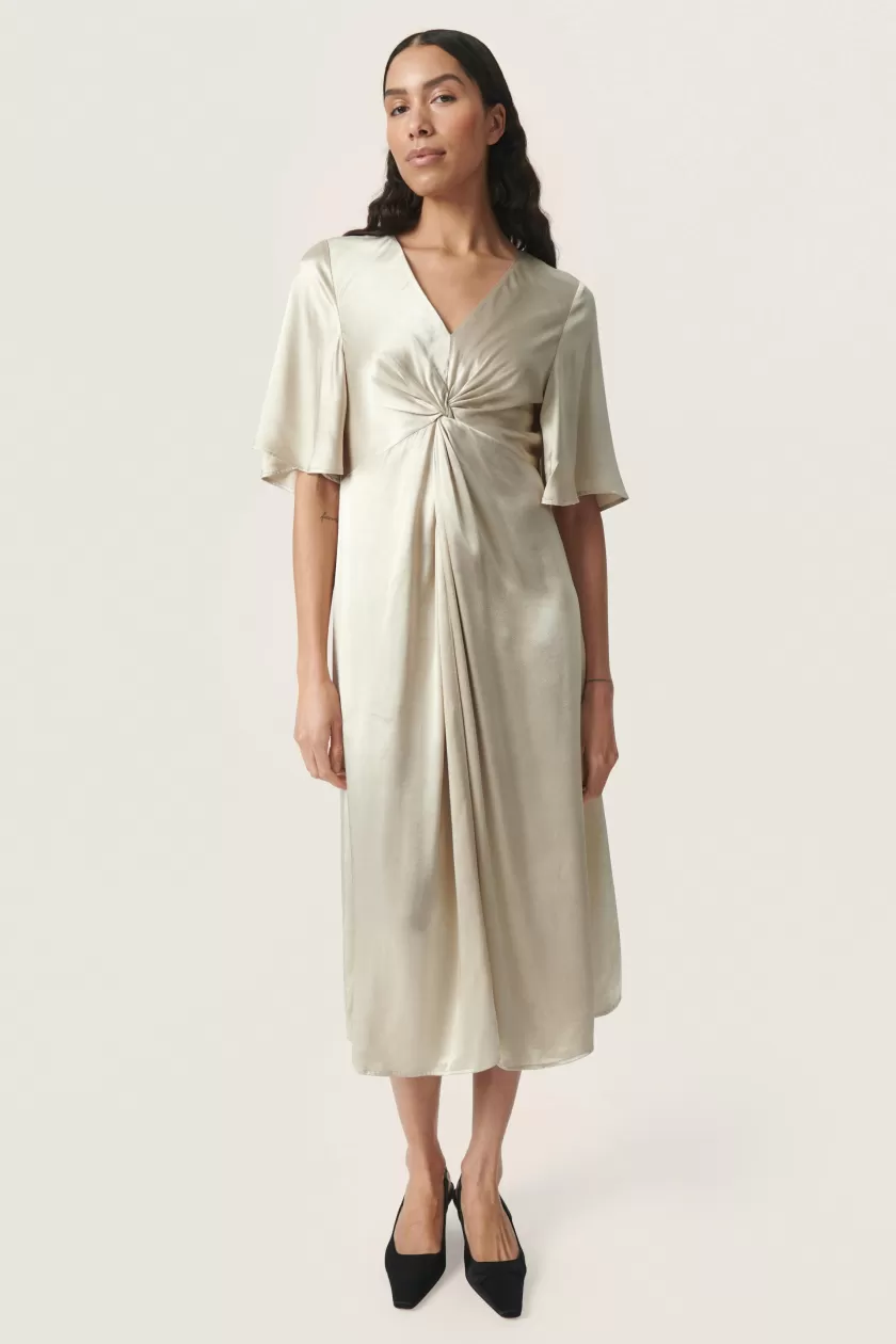Soaked In Luxury SLMilu Kjole Flash Sale