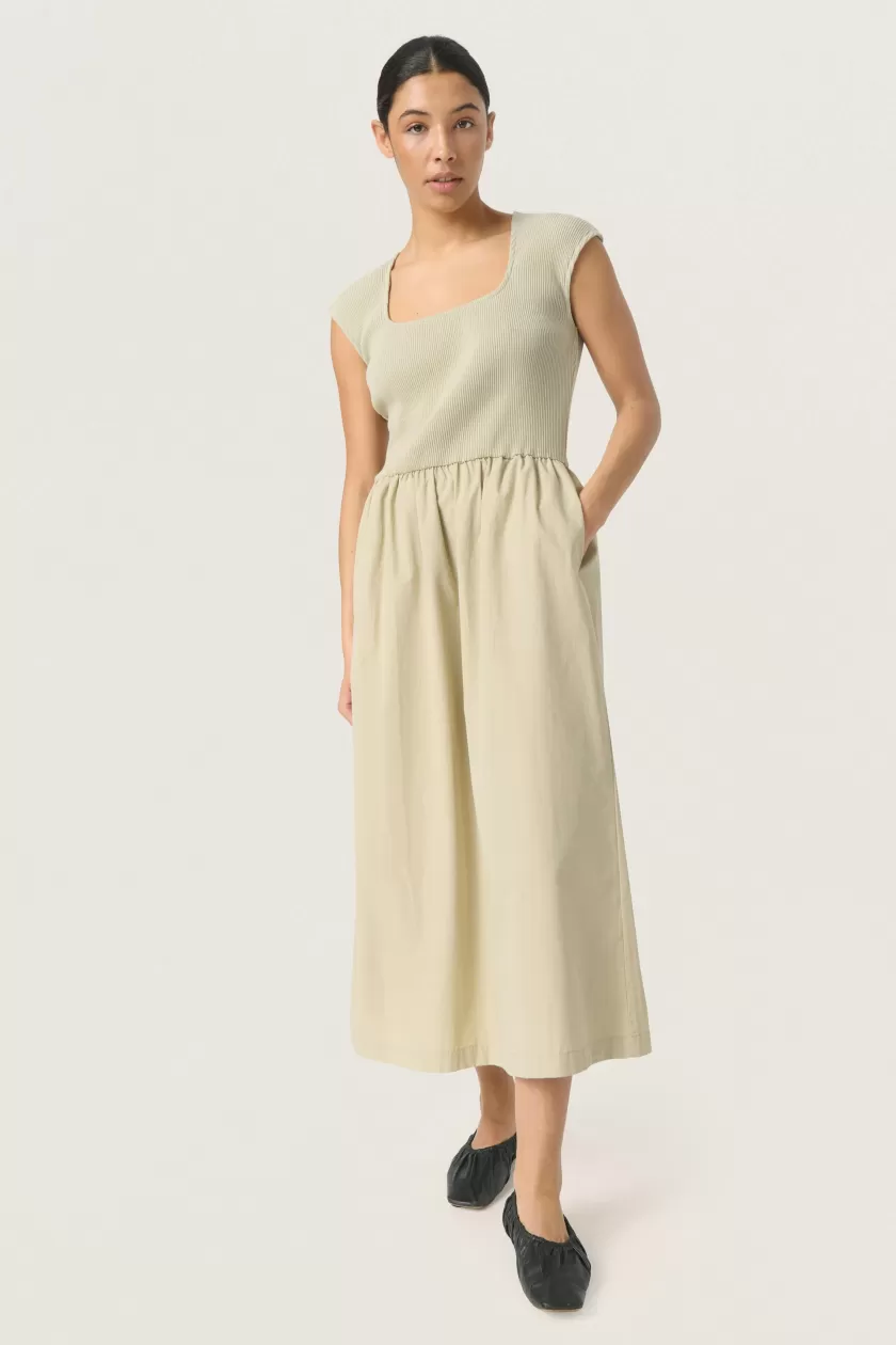 Soaked In Luxury SLSimone Kjole Clearance